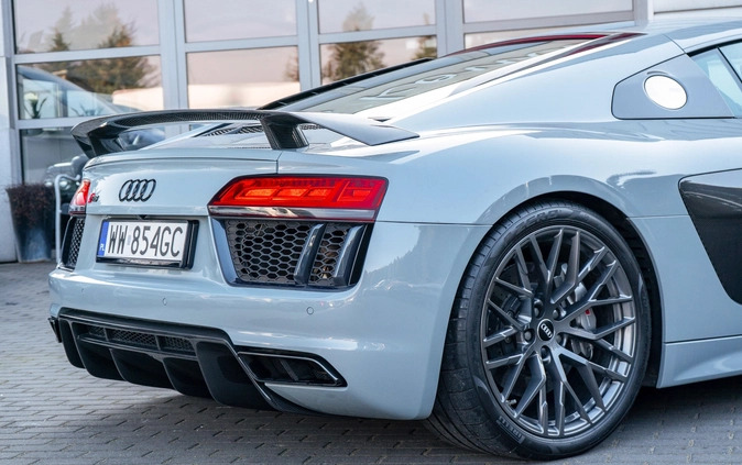 Audi R8 cena 528000 przebieg: 42000, rok produkcji 2017 z Janikowo małe 277